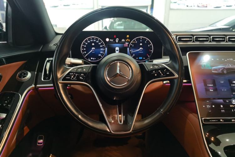 Used Mercedes-Benz Maybach S-Class 2022 S 480 4MATIC Intelligent Premium Special Edition Interior 8