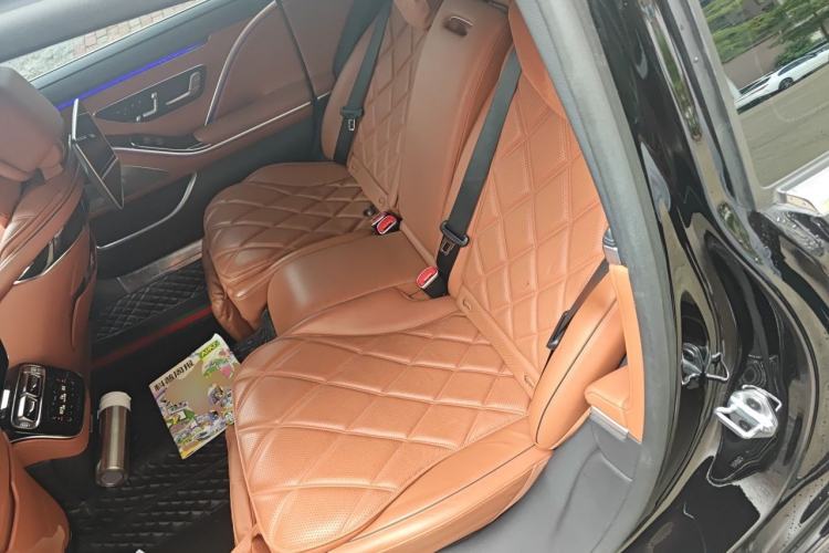 Used Mercedes-Benz Maybach S-Class 2022 S 480 4MATIC Intelligent Premium Special Edition Left Rear Seat