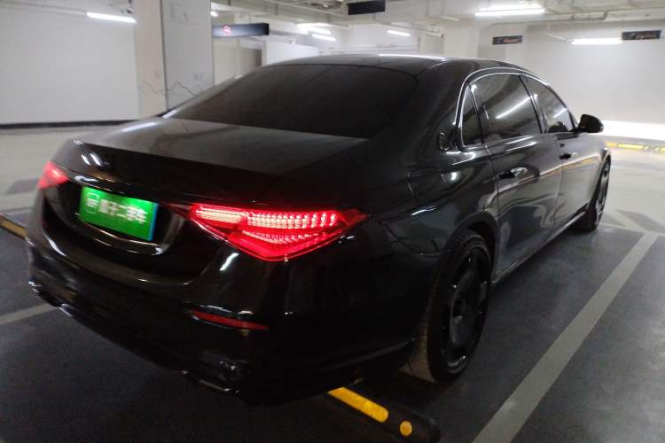 Used Mercedes-Benz Maybach S-Class 2022 S 480 4MATIC Intelligent Premium Special Edition Rear Right 45 Deg
