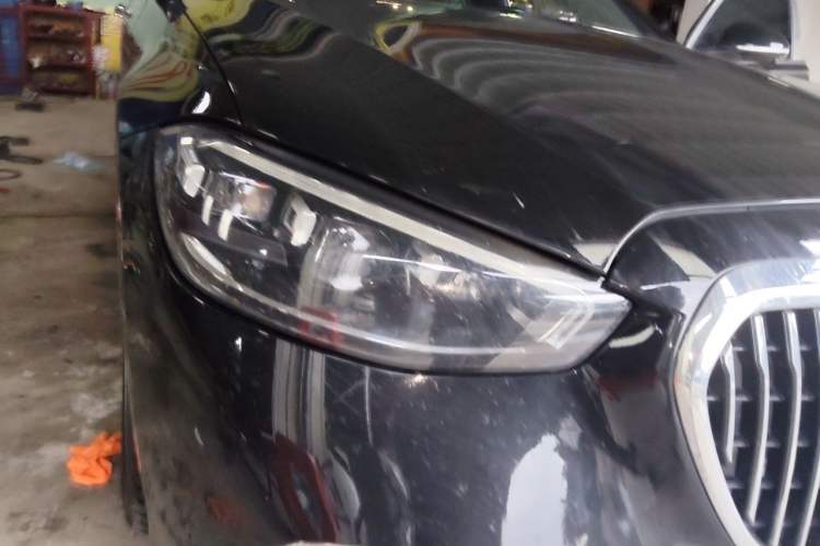 Used Mercedes-Benz Maybach S-Class 2022 S 480 4MATIC Intelligent Premium Special Edition Right Front Headlight