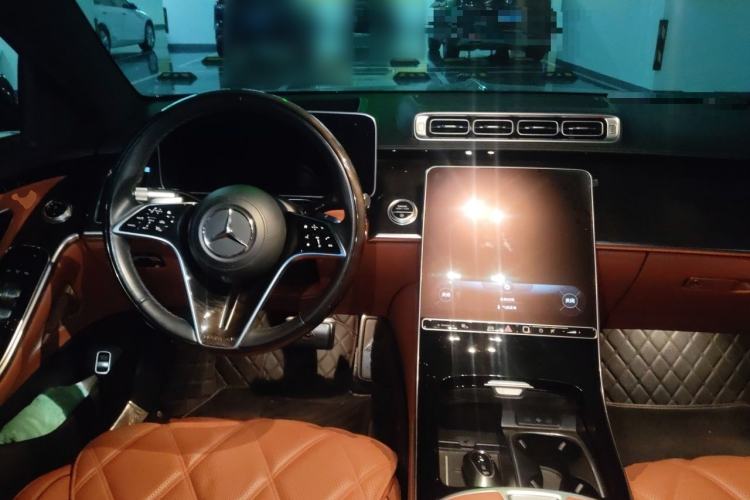 Used Mercedes-Benz Maybach S-Class 2022 S 480 4MATIC Intelligent Premium Special Edition Steering Wheel
