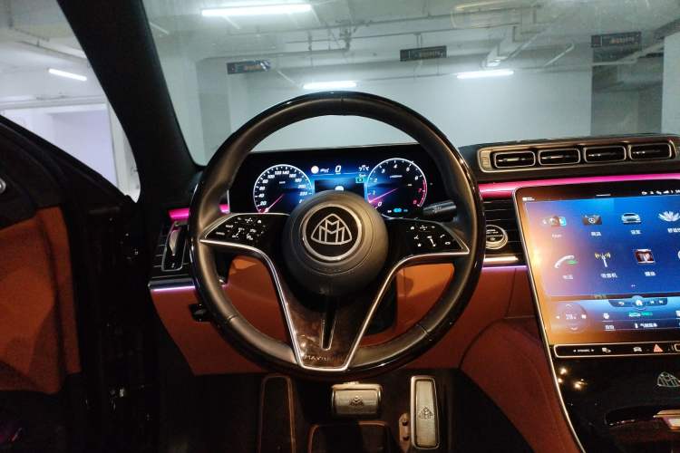 Used Mercedes-Benz Maybach S-Class 2022 S 480 4MATIC Intelligent Premium Special Edition Steering Wheel
