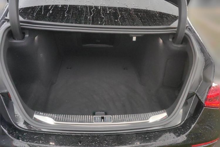 Used Mercedes-Benz Maybach S-Class 2022 S 480 4MATIC Intelligent Premium Special Edition Trunk