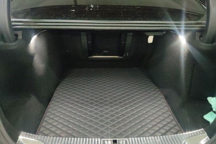 Used Mercedes-Benz Maybach S-Class 2022 S 480 4MATIC Intelligent Premium Special Edition Trunk