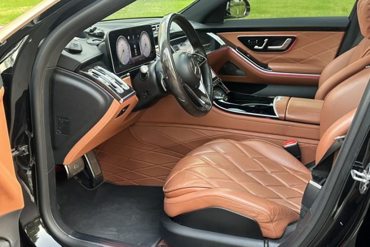 Used Mercedes-Benz Maybach S-Class 2022 S 480 4MATIC Intelligent Premium Special Edition Interior 4