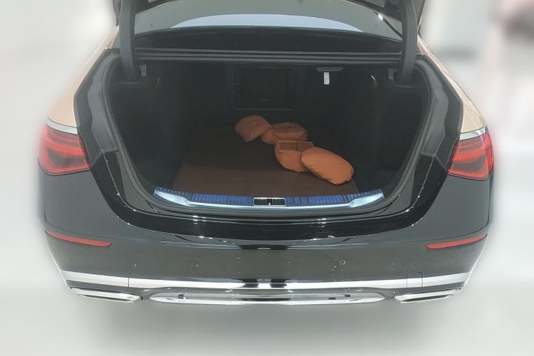 Used Mercedes-Benz Maybach S-Class 2022 S 480 4MATIC Intelligent Premium Special Edition Trunk