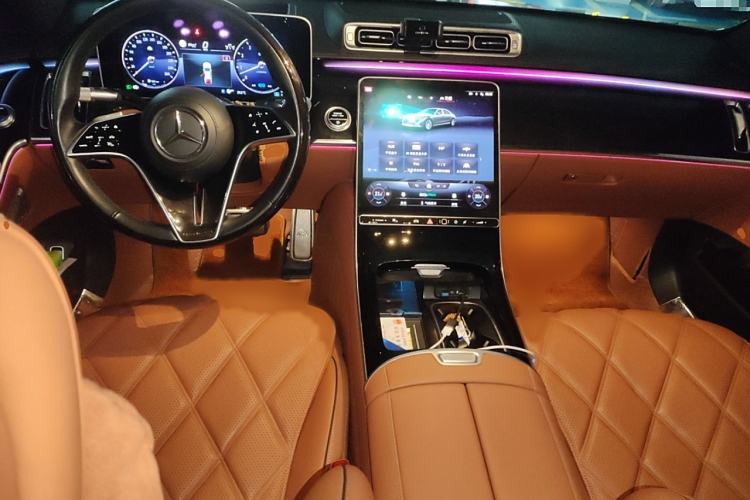 Used Mercedes-Benz Maybach S-Class 2022 S 480 4MATIC Intelligent Premium Special Edition Interior 2