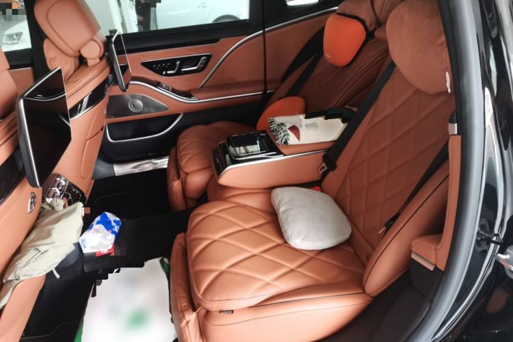 Used Mercedes-Benz Maybach S-Class 2022 S 480 4MATIC Intelligent Premium Special Edition Left Rear Seat