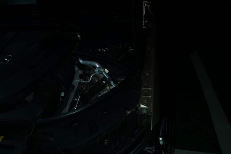 Used Mercedes-Benz Maybach S-Class 2022 S 680 4MATIC Engine Bay Left