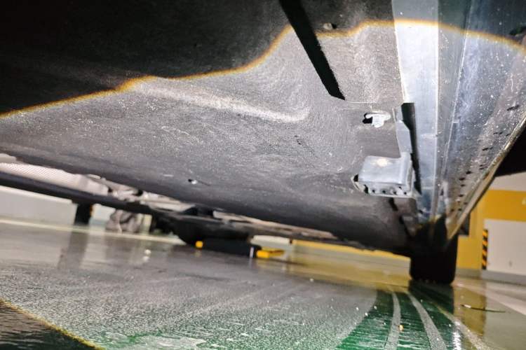 Used Mercedes-Benz Maybach S-Class 2023 S 480 4MATIC Chassis Front Right