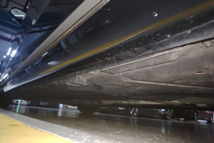 Used Mercedes-Benz Maybach S-Class 2023 S 480 4MATIC Chassis Rear Left