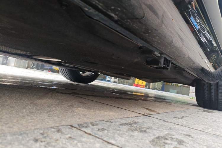Used Mercedes-Benz Maybach S-Class 2023 S 480 4MATIC Chassis Rear Left
