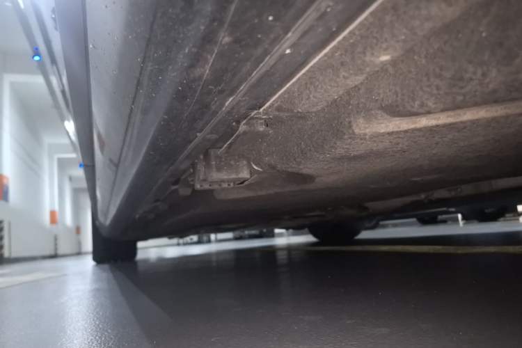 Used Mercedes-Benz Maybach S-Class 2023 S 480 4MATIC Chassis Rear Left