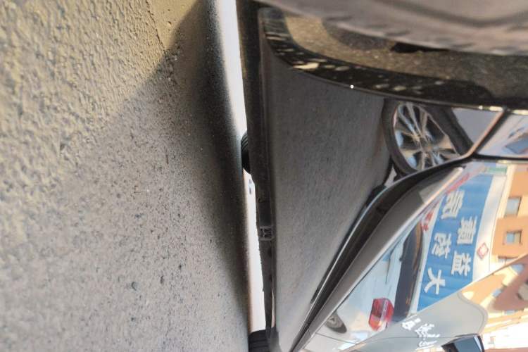 Used Mercedes-Benz Maybach S-Class 2023 S 480 4MATIC Chassis Rear Right
