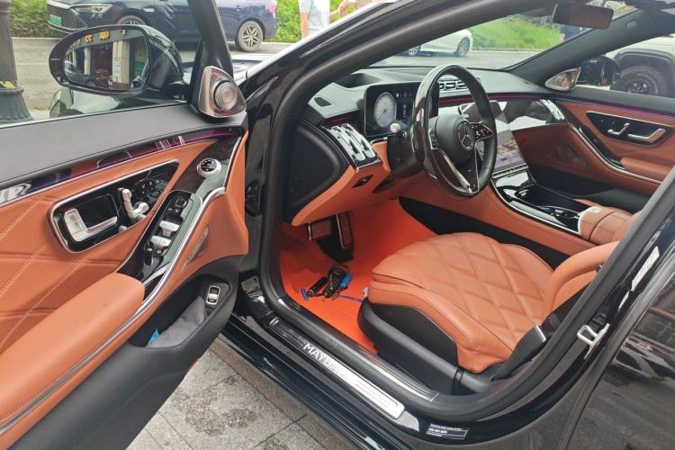 Used Mercedes-Benz Maybach S-Class 2023 S 480 4MATIC Driver Seat