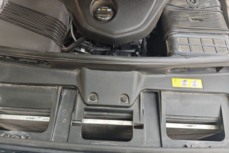 Used Mercedes-Benz Maybach S-Class 2023 S 480 4MATIC Engine Bay
