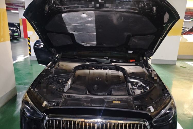 Used Mercedes-Benz Maybach S-Class 2023 S 480 4MATIC Engine Bay