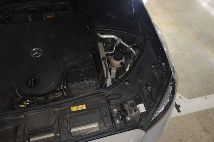 Used Mercedes-Benz Maybach S-Class 2023 S 480 4MATIC Engine Bay Left