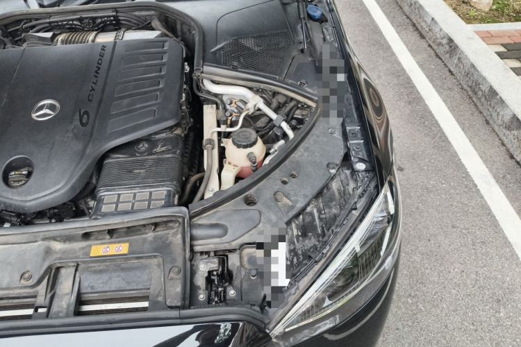 Used Mercedes-Benz Maybach S-Class 2023 S 480 4MATIC Engine Bay Left