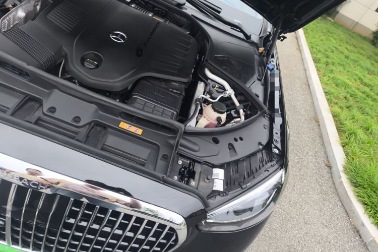 Used Mercedes-Benz Maybach S-Class 2023 S 480 4MATIC Engine Bay Left