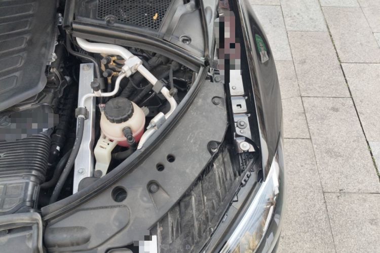 Used Mercedes-Benz Maybach S-Class 2023 S 480 4MATIC Engine Bay Left