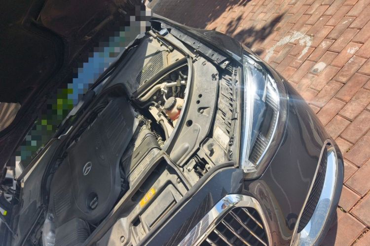 Used Mercedes-Benz Maybach S-Class 2023 S 480 4MATIC Engine Bay Left