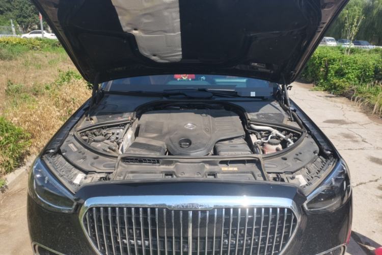 Used Mercedes-Benz Maybach S-Class 2023 S 480 4MATIC Engine Bay