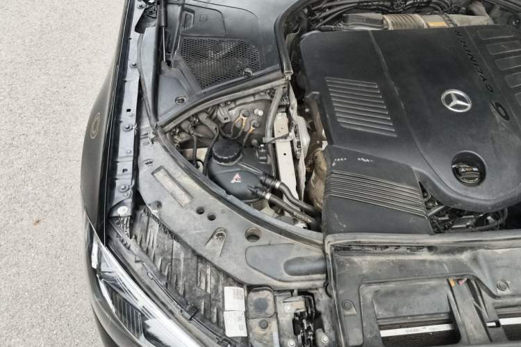 Used Mercedes-Benz Maybach S-Class 2023 S 480 4MATIC Engine Bay Right