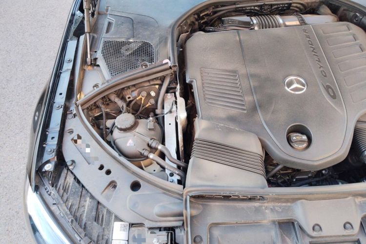 Used Mercedes-Benz Maybach S-Class 2023 S 480 4MATIC Engine Bay Right