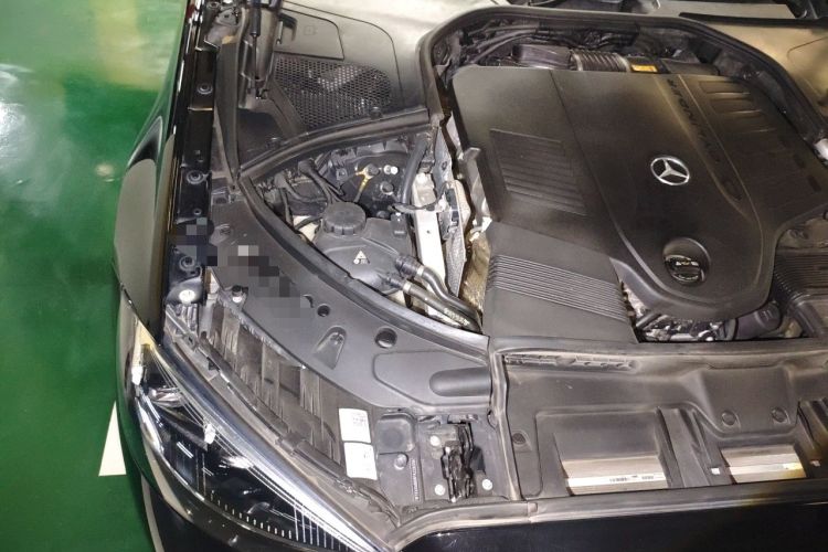Used Mercedes-Benz Maybach S-Class 2023 S 480 4MATIC Engine Bay Right