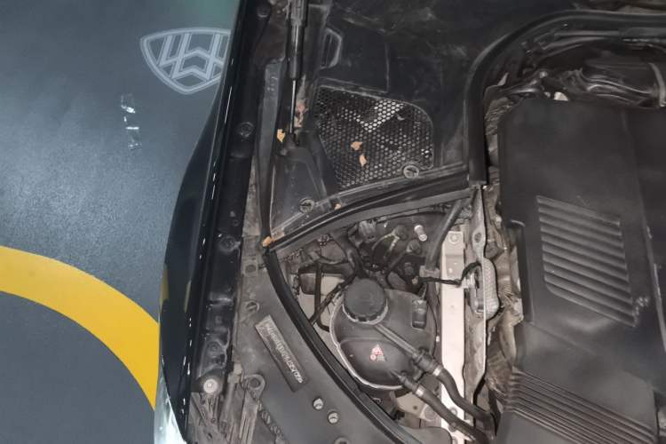 Used Mercedes-Benz Maybach S-Class 2023 S 480 4MATIC Engine Bay Right