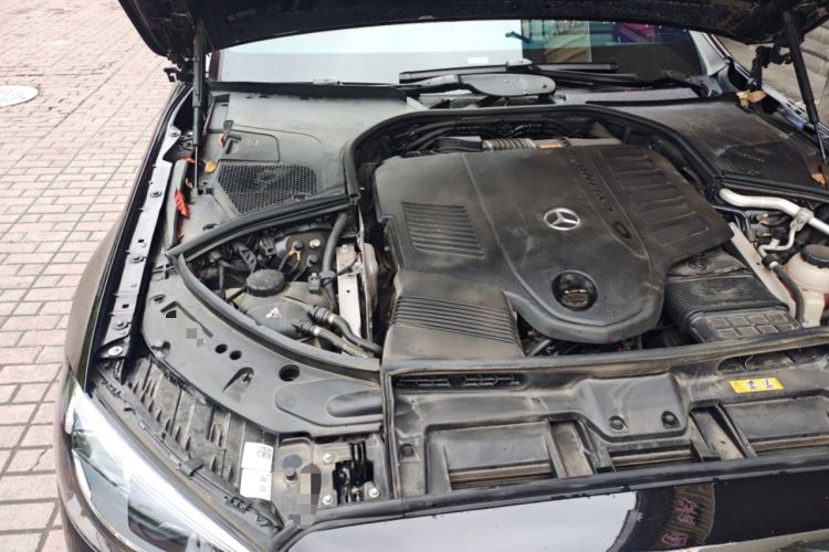 Used Mercedes-Benz Maybach S-Class 2023 S 480 4MATIC Engine Bay Right
