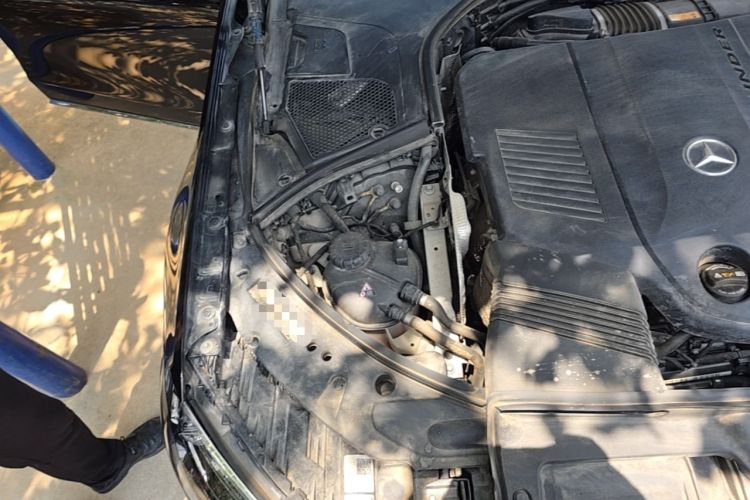 Used Mercedes-Benz Maybach S-Class 2023 S 480 4MATIC Engine Bay Right