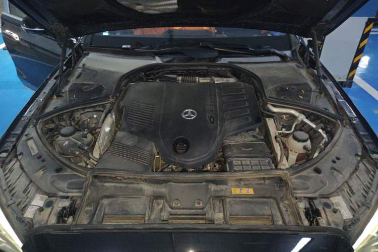 Used Mercedes-Benz Maybach S-Class 2023 S 480 4MATIC Engine Bay