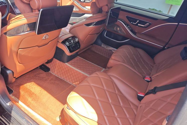 Used Mercedes-Benz Maybach S-Class 2023 S 480 4MATIC Interior 2
