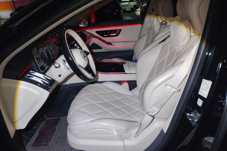 Used Mercedes-Benz Maybach S-Class 2023 S 480 4MATIC Left Front Seat