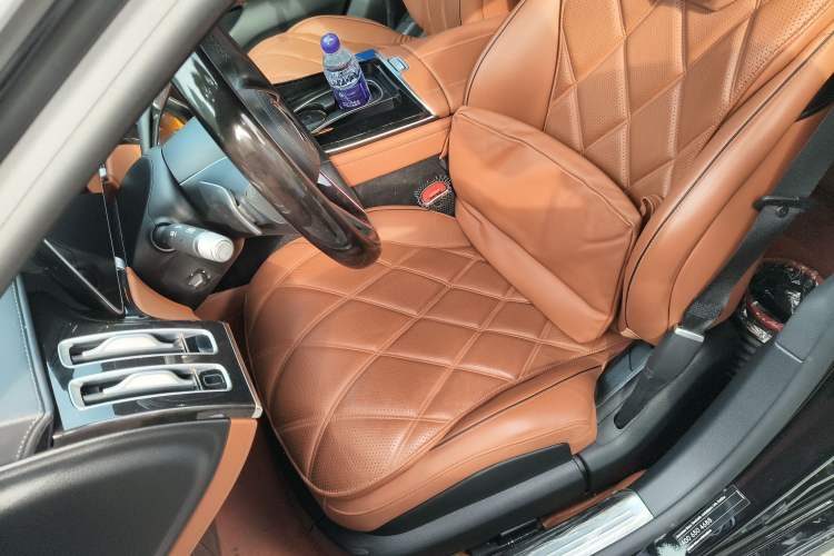Used Mercedes-Benz Maybach S-Class 2023 S 480 4MATIC Left Front Seat