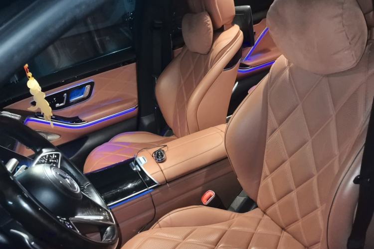 Used Mercedes-Benz Maybach S-Class 2023 S 480 4MATIC Left Front Seat