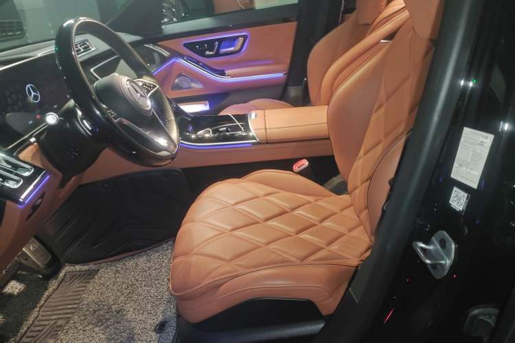 Used Mercedes-Benz Maybach S-Class 2023 S 480 4MATIC Left Front Seat