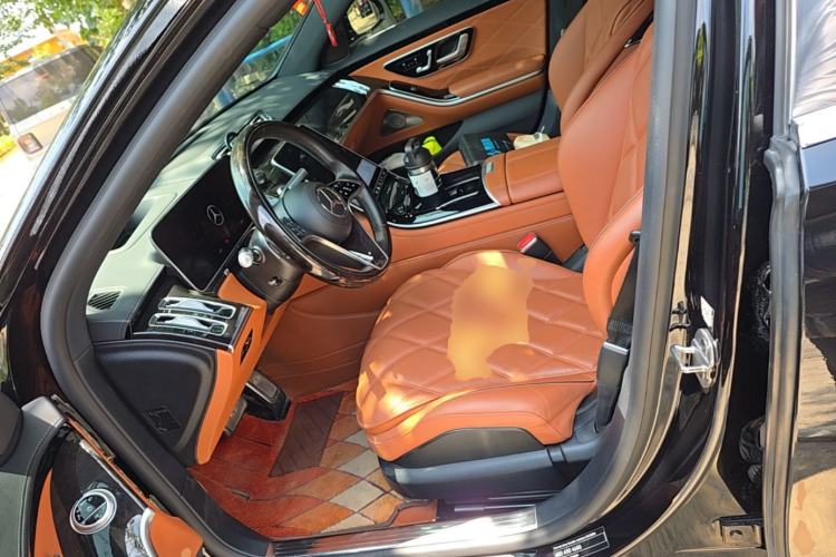 Used Mercedes-Benz Maybach S-Class 2023 S 480 4MATIC Left Front Seat