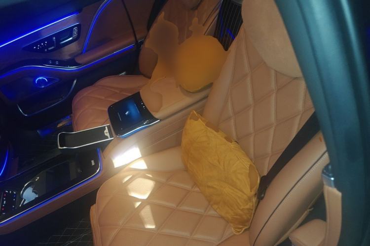 Used Mercedes-Benz Maybach S-Class 2023 S 480 4MATIC Left Rear Seat