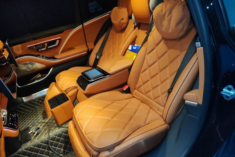 Used Mercedes-Benz Maybach S-Class 2023 S 480 4MATIC Left Rear Seat