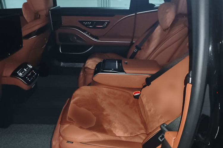 Used Mercedes-Benz Maybach S-Class 2023 S 480 4MATIC Left Rear Seat