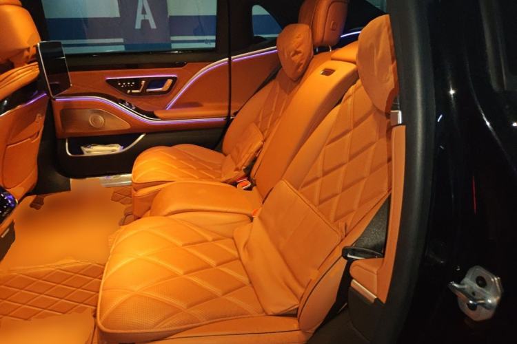 Used Mercedes-Benz Maybach S-Class 2023 S 480 4MATIC Left Rear Seat
