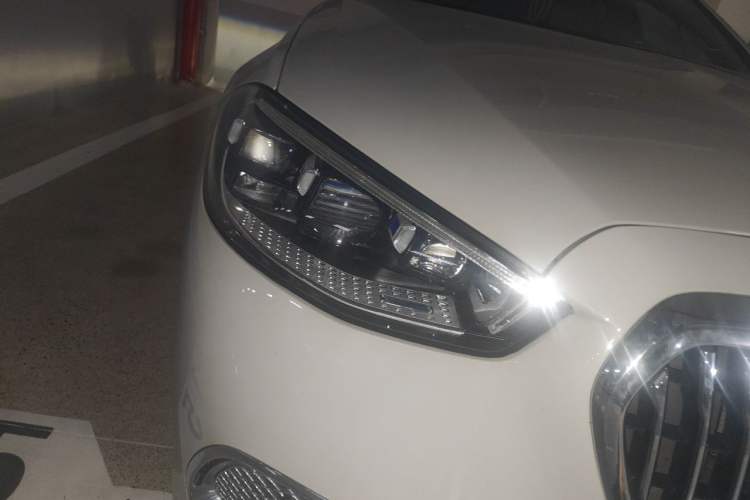 Used Mercedes-Benz Maybach S-Class 2023 S 480 4MATIC Right Front Headlight