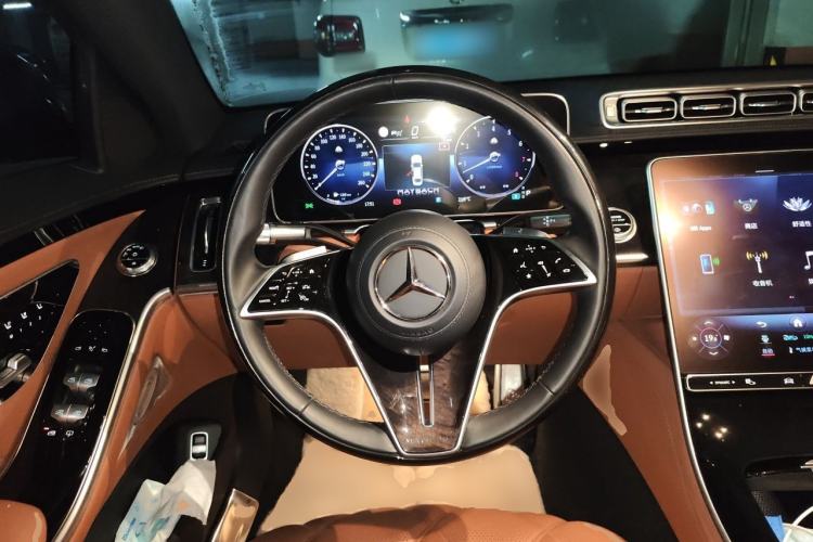 Used Mercedes-Benz Maybach S-Class 2023 S 480 4MATIC Steering Wheel
