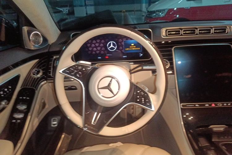Used Mercedes-Benz Maybach S-Class 2023 S 480 4MATIC Steering Wheel