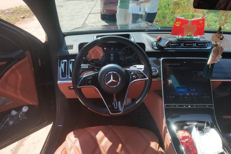 Used Mercedes-Benz Maybach S-Class 2023 S 480 4MATIC Steering Wheel