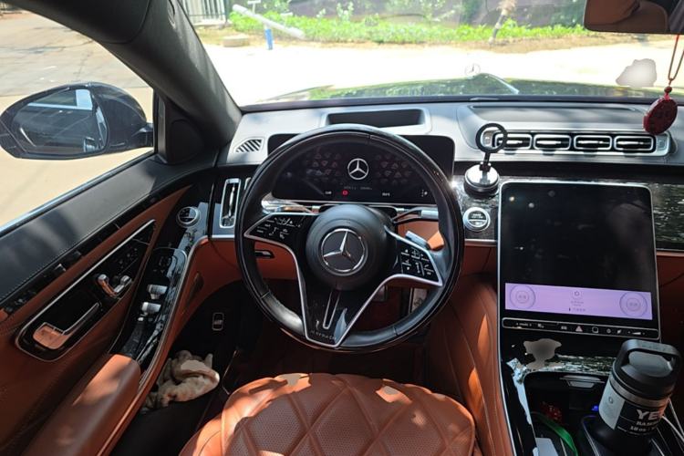 Used Mercedes-Benz Maybach S-Class 2023 S 480 4MATIC Steering Wheel