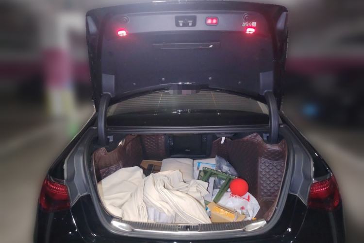 Used Mercedes-Benz Maybach S-Class 2023 S 480 4MATIC Trunk